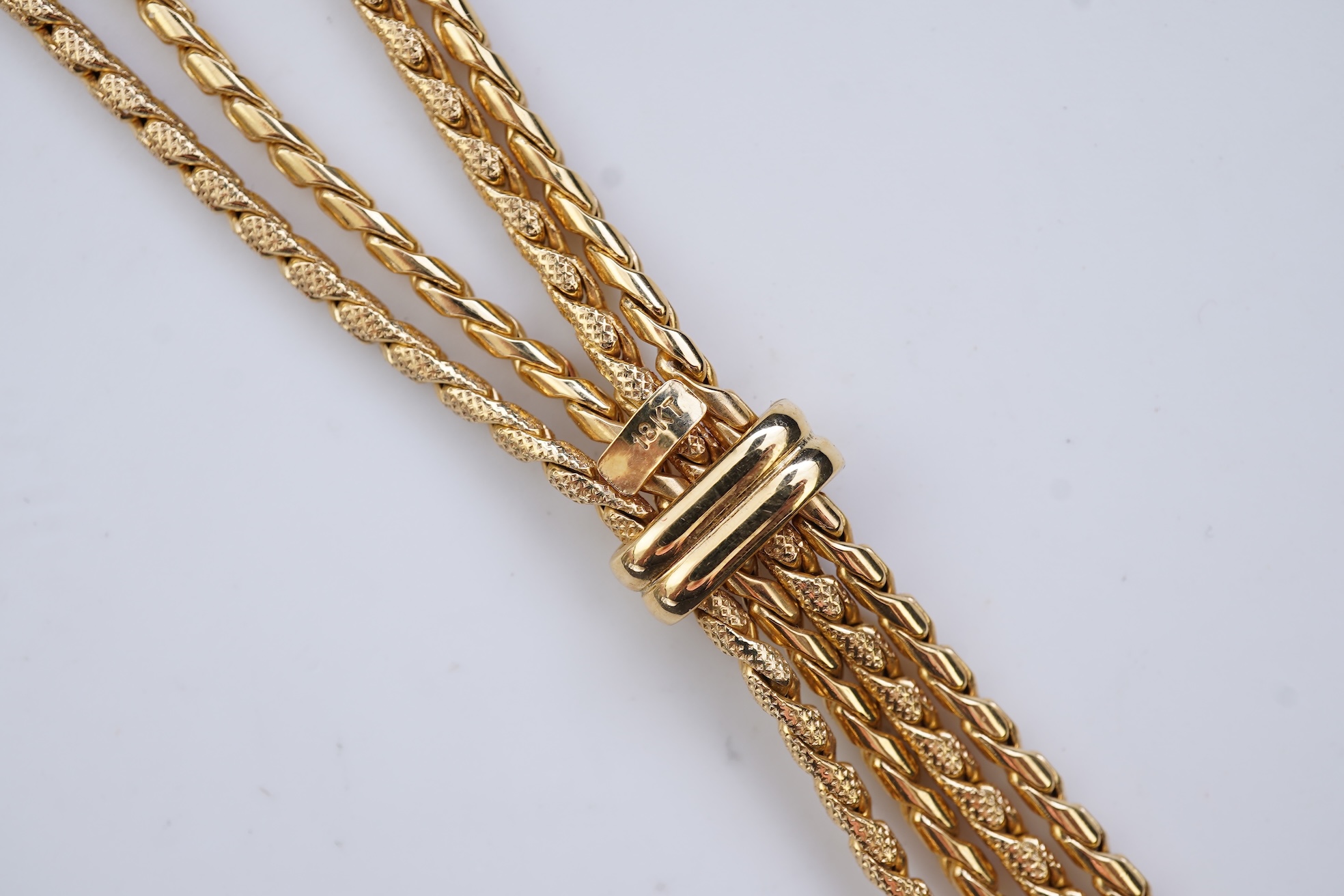 A gold necklace